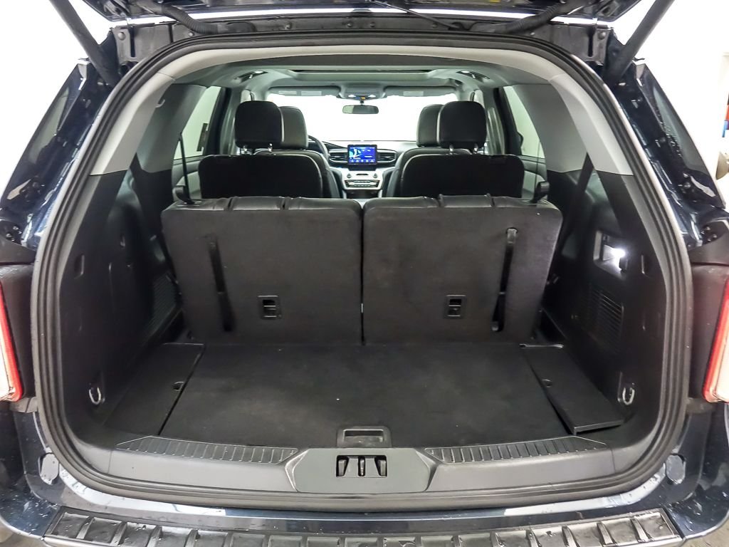 Used 2023 Blue Metallic Ford XLT image 25