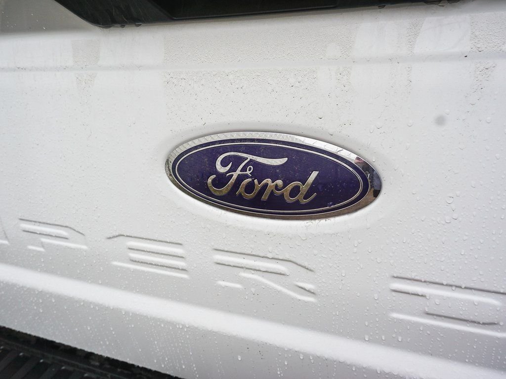 New 2024 Oxford White Ford XL image 8