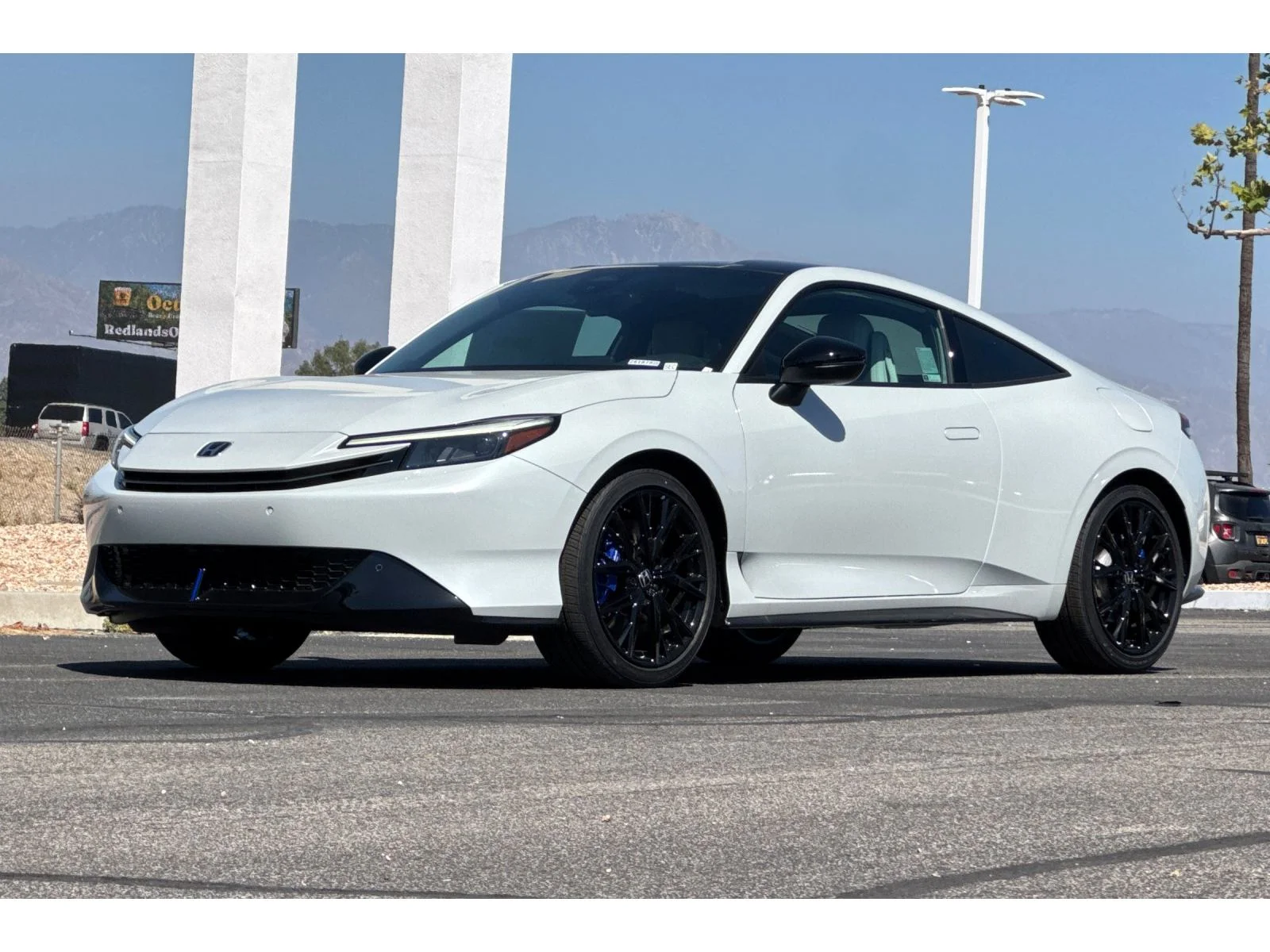 New 2026 Winter Frost Pearl Honda 2-Tone image 9