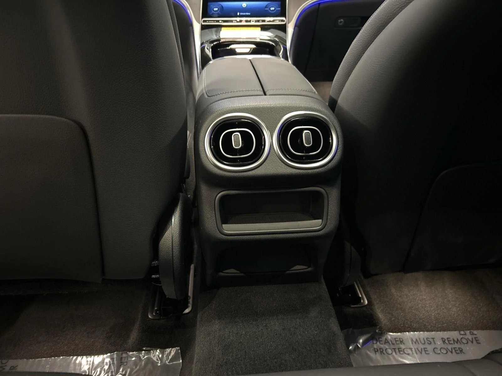 New 2026 Black Mercedes-Benz GLC 300 image 27