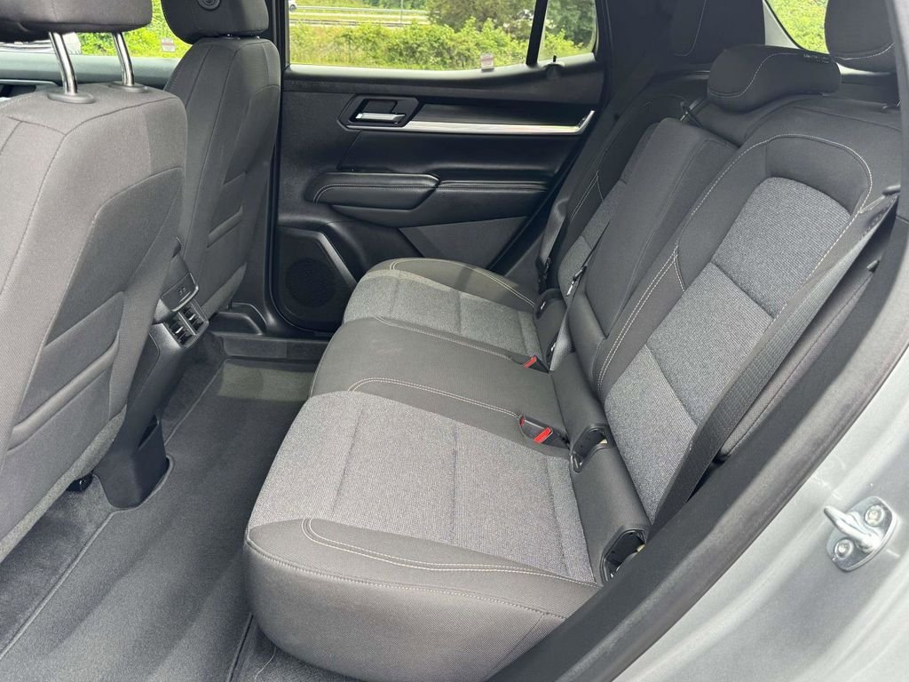 Used 2026 Silver GMC Elevation image 18