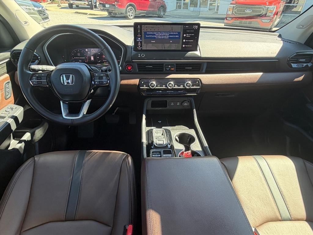 Used 2026 Platinum White Pearl Honda Touring image 7