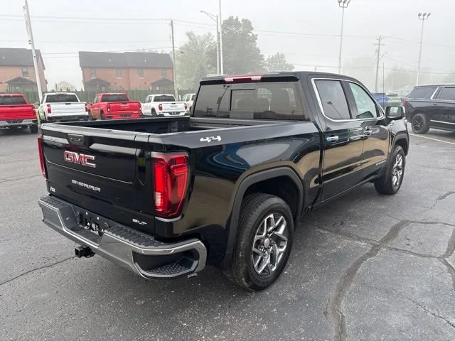 2026 GMC Sierra 1500 SLT - Photo 8