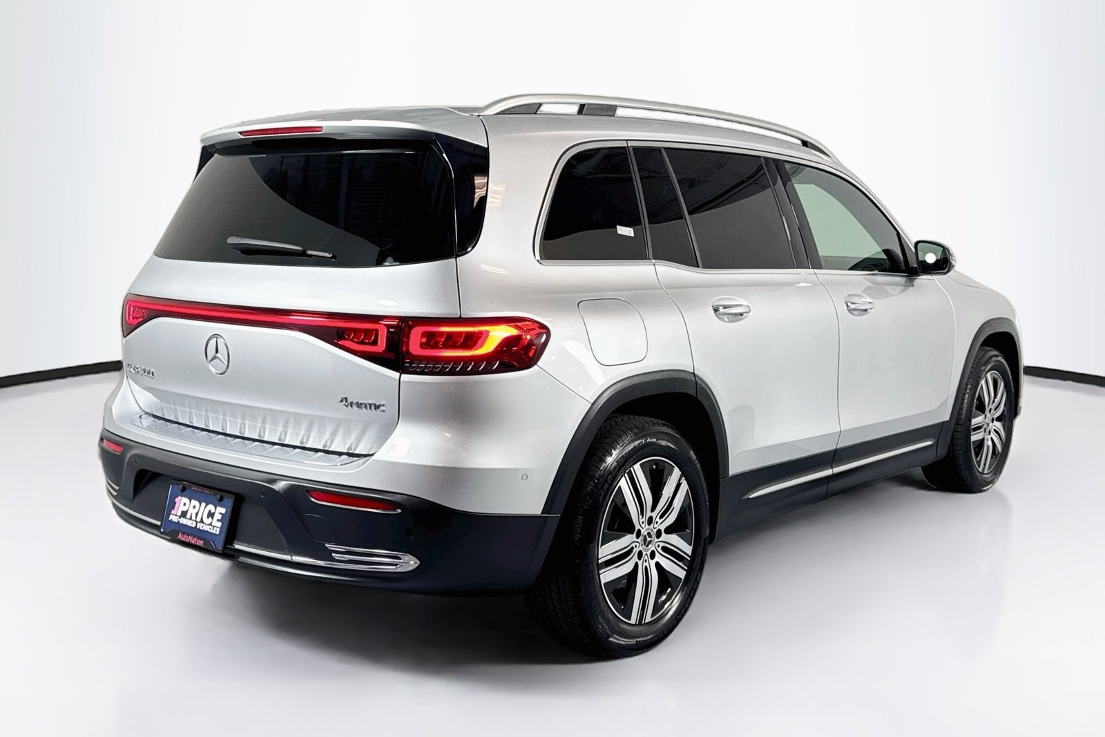 Certified Used 2023 Iridium Silver Metallic Mercedes-Benz EQB 300 image 5