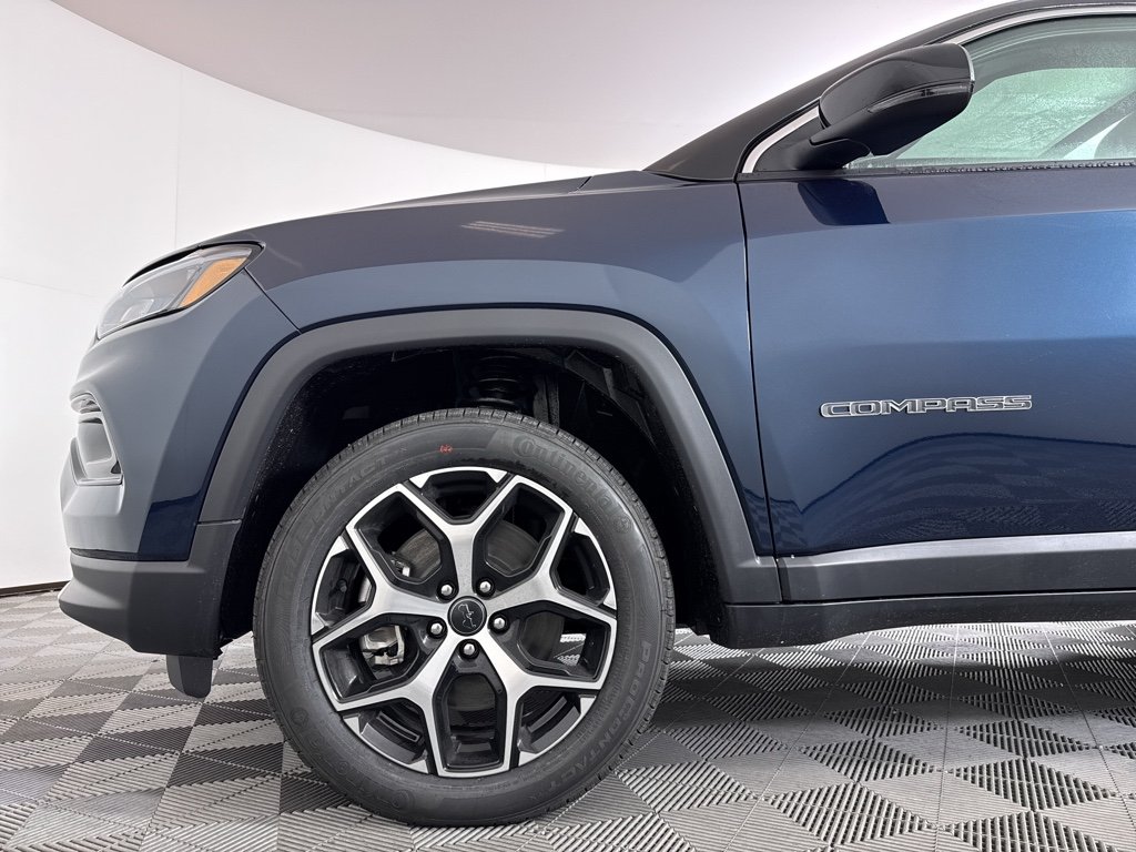 New 2026 Fathom Blue Pearl Coat Jeep Limited image 22