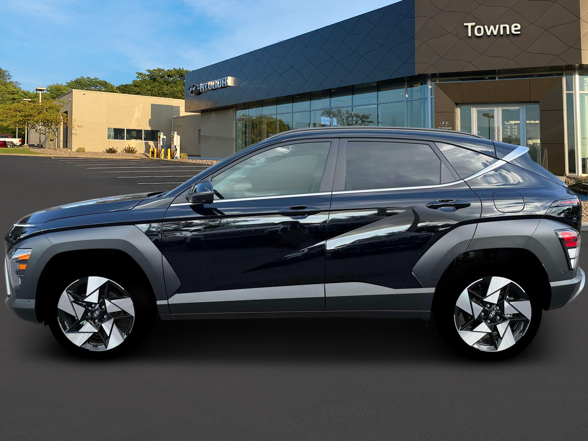 New 2026 Black Hyundai Limited image 6