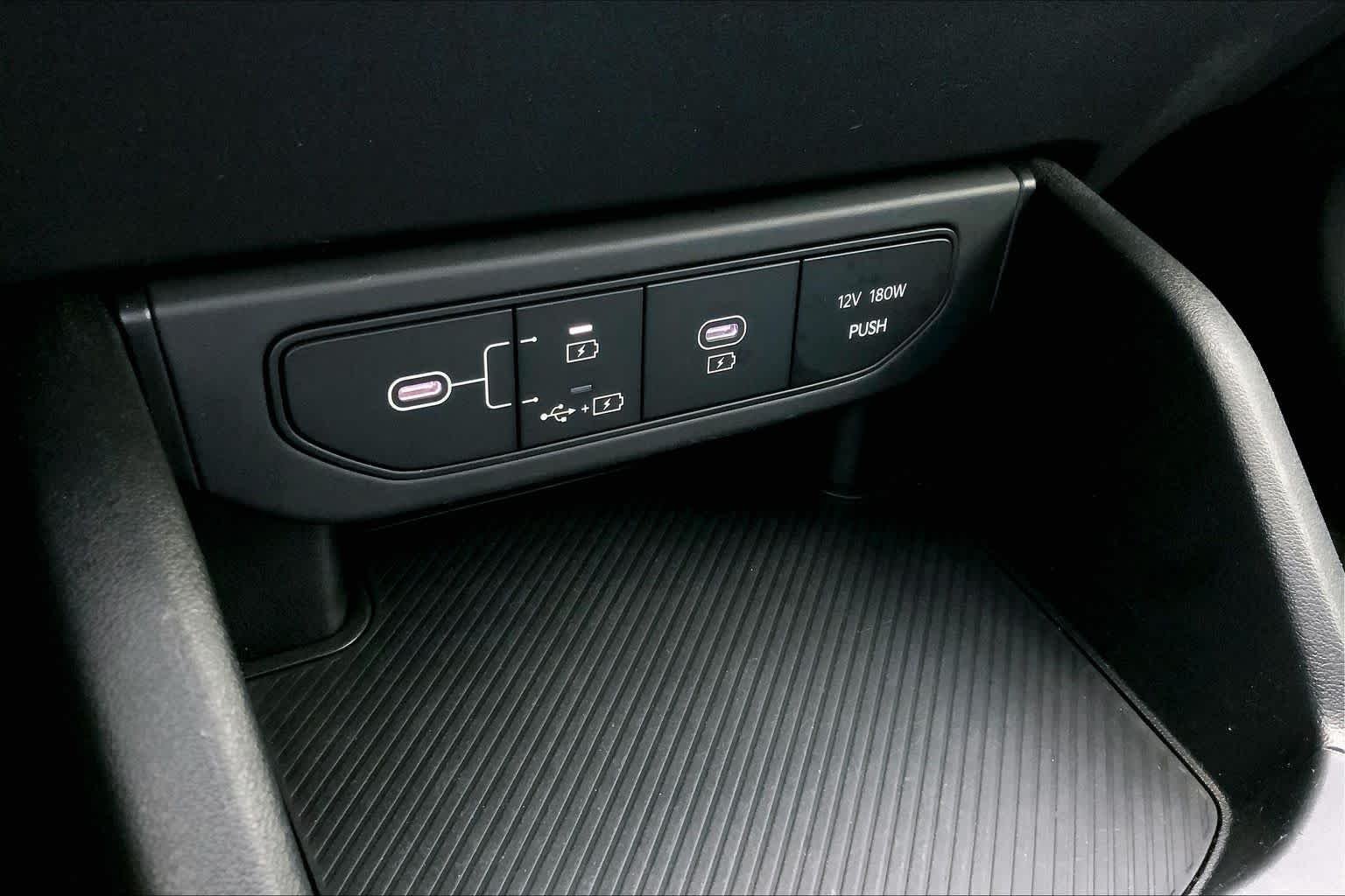 Used 2025 Morning Haze Kia LXS image 34