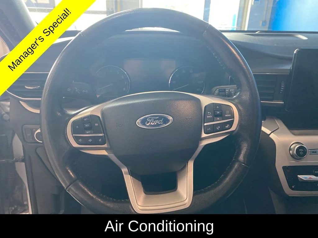 Used 2022 Silver Ford XLT image 5