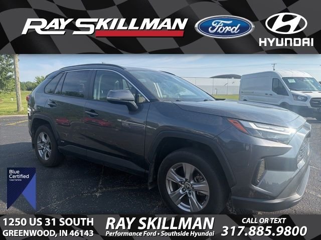 Certified Used 2022 Magnetic Gray Metallic Toyota XLE image 1