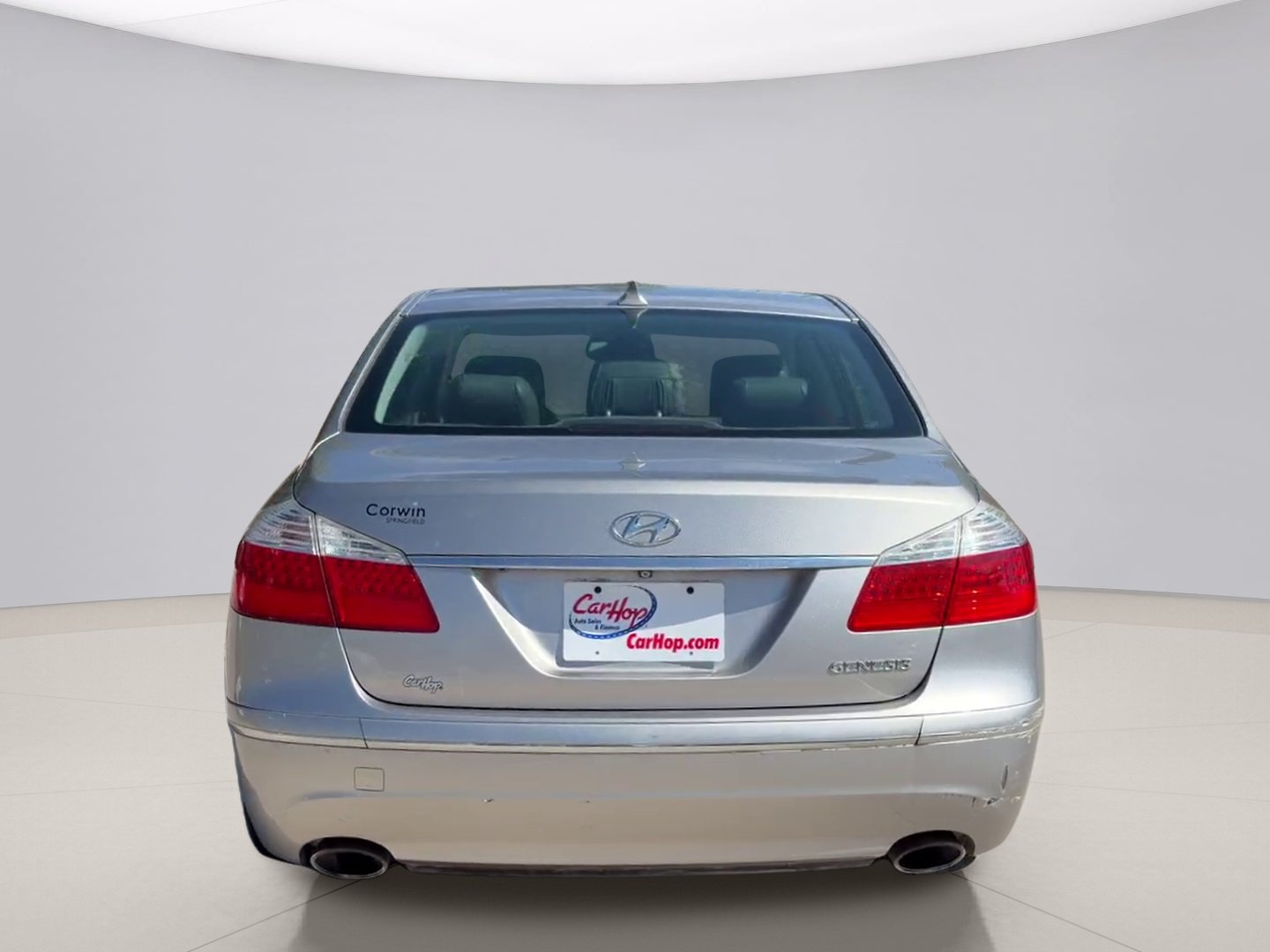 Used 2011 Gray Hyundai BASE image 4