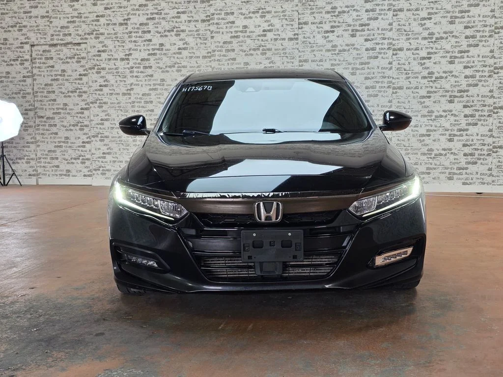 Used 2020 Crystal Black Pearl Honda Sport image 2