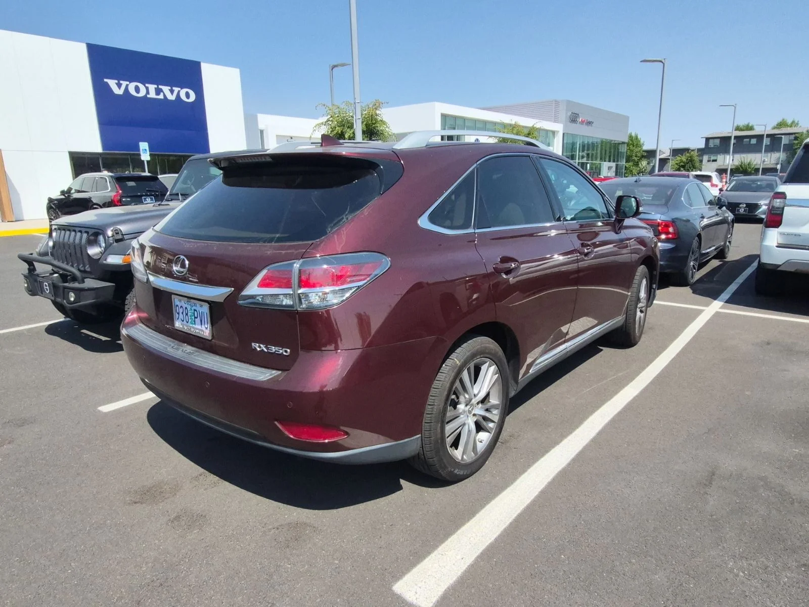 Used 2015 Red Lexus 350 image 5
