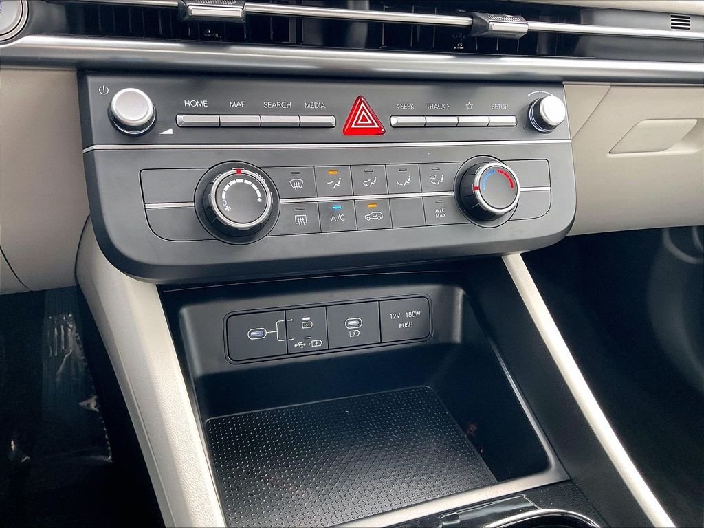 Used 2026 Hampton Gray Hyundai SE image 24