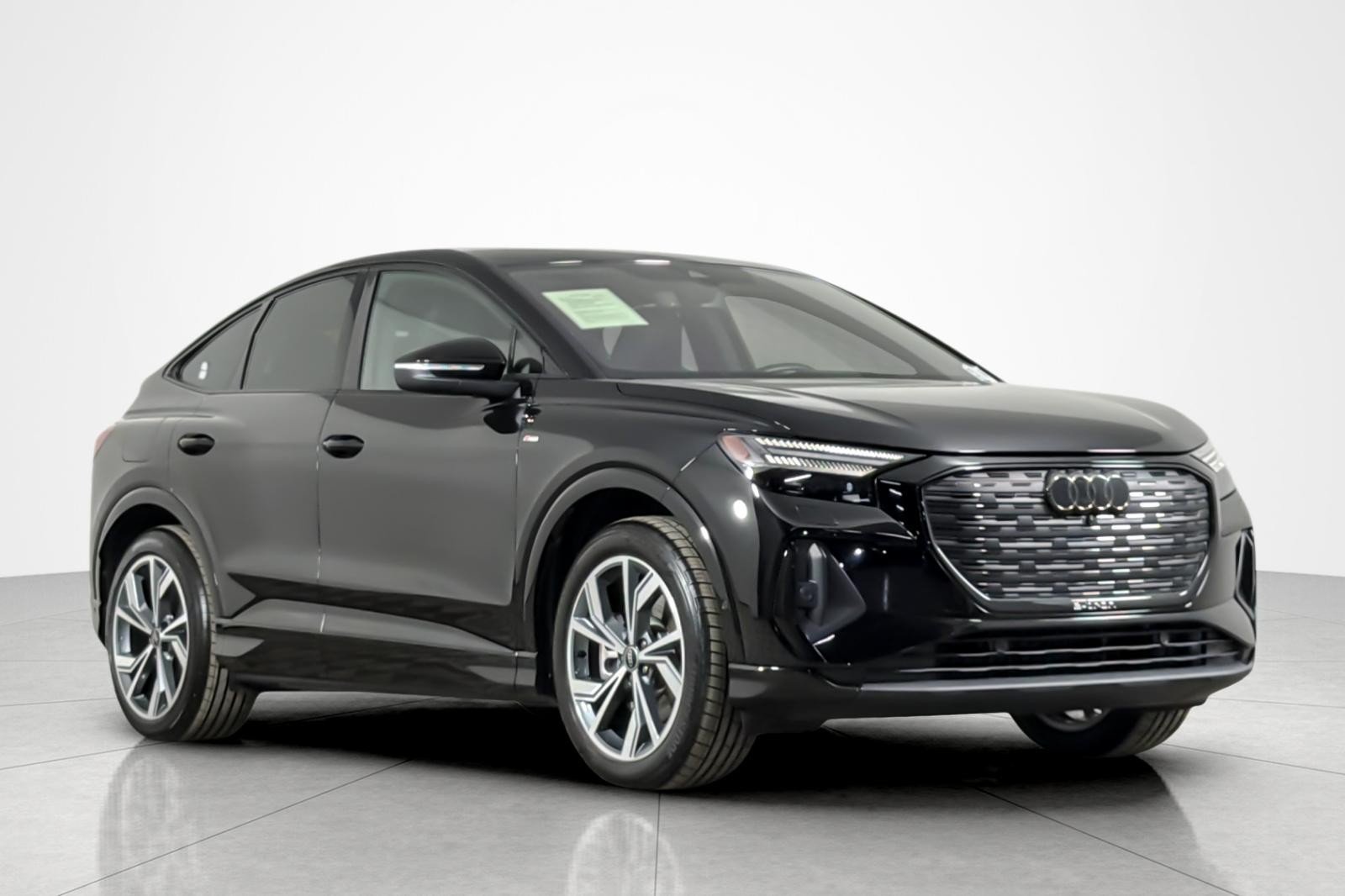 Used 2024 Mythos Black Metallic Audi Prestige 55 quattro image 7