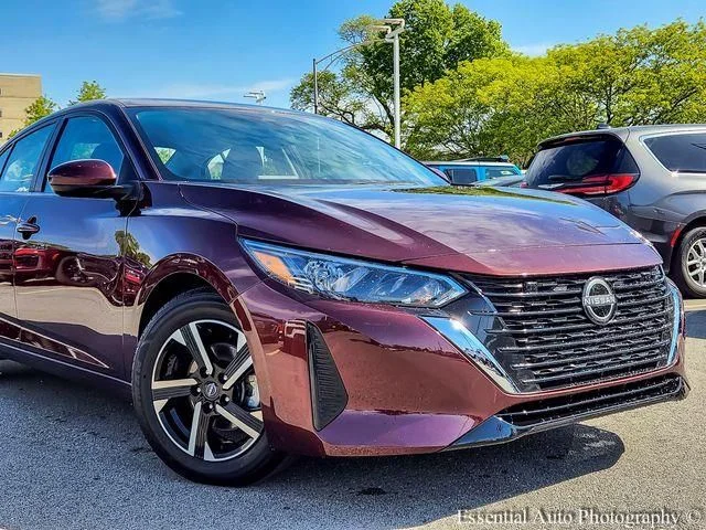Used 2024 Nissan Sentra SV with VIN 3N1AB8CV4RY301669 for sale in Forest Park, IL