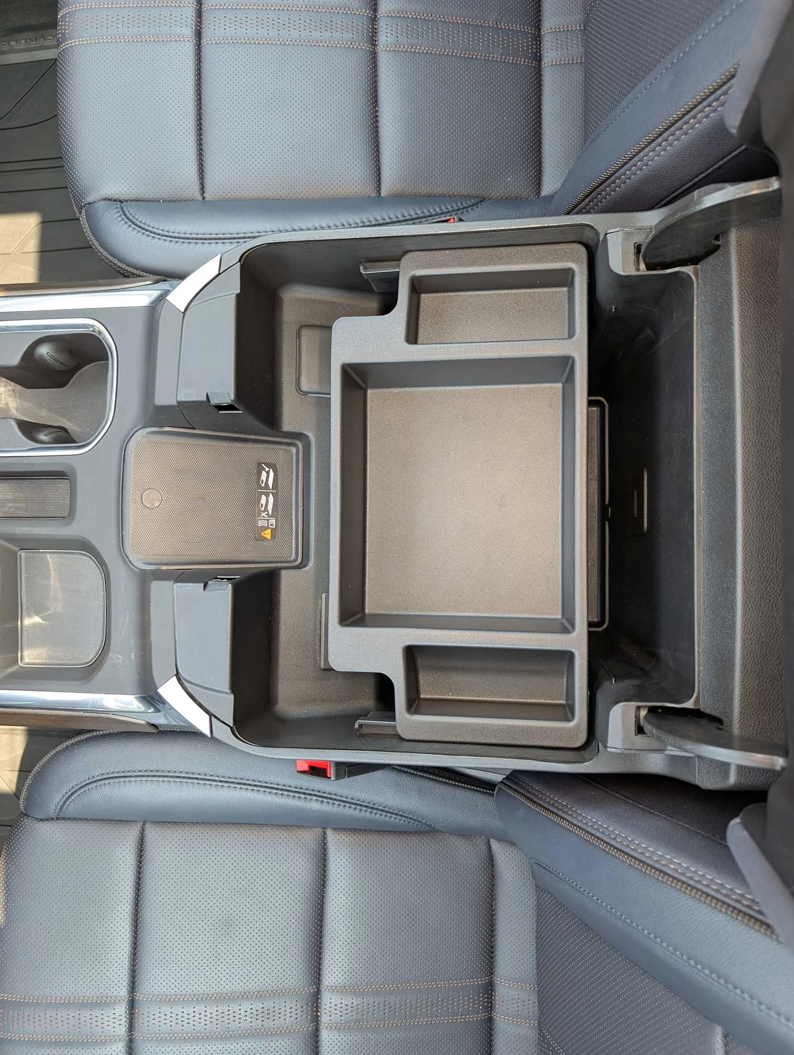 2026 Chevrolet Silverado 1500 High Country - Photo 14