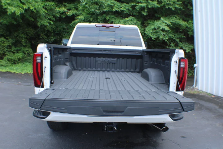 Certified Used 2025 White Frost Tricoat GMC Denali image 20