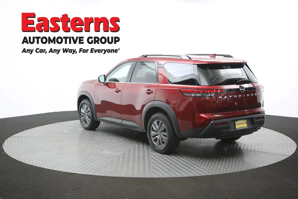 Used 2025 Red Nissan SV image 64