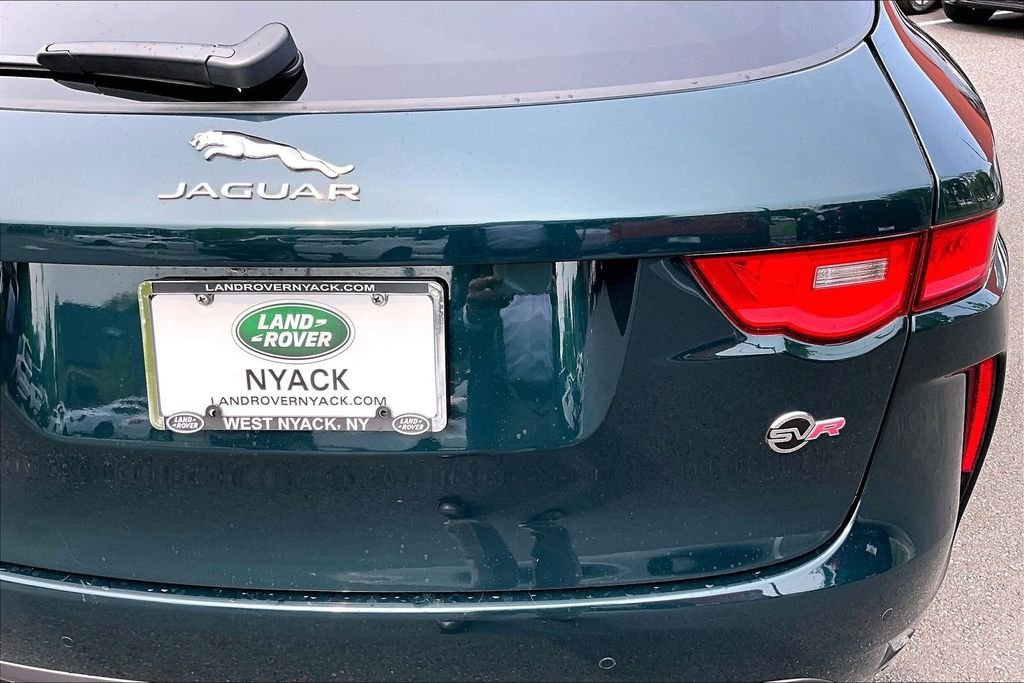 Used 2020 Green Jaguar SVR image 34