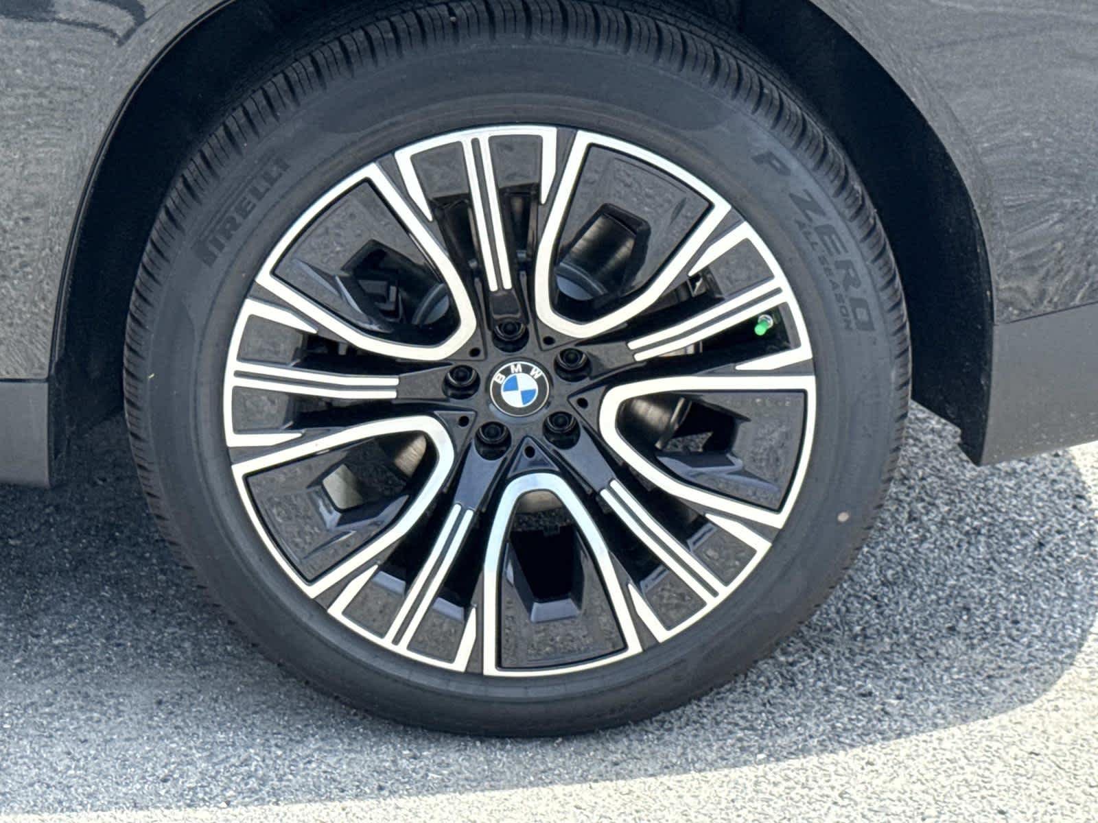 New 2026 Black Sapphire Metallic BMW 30 xDrive image 12
