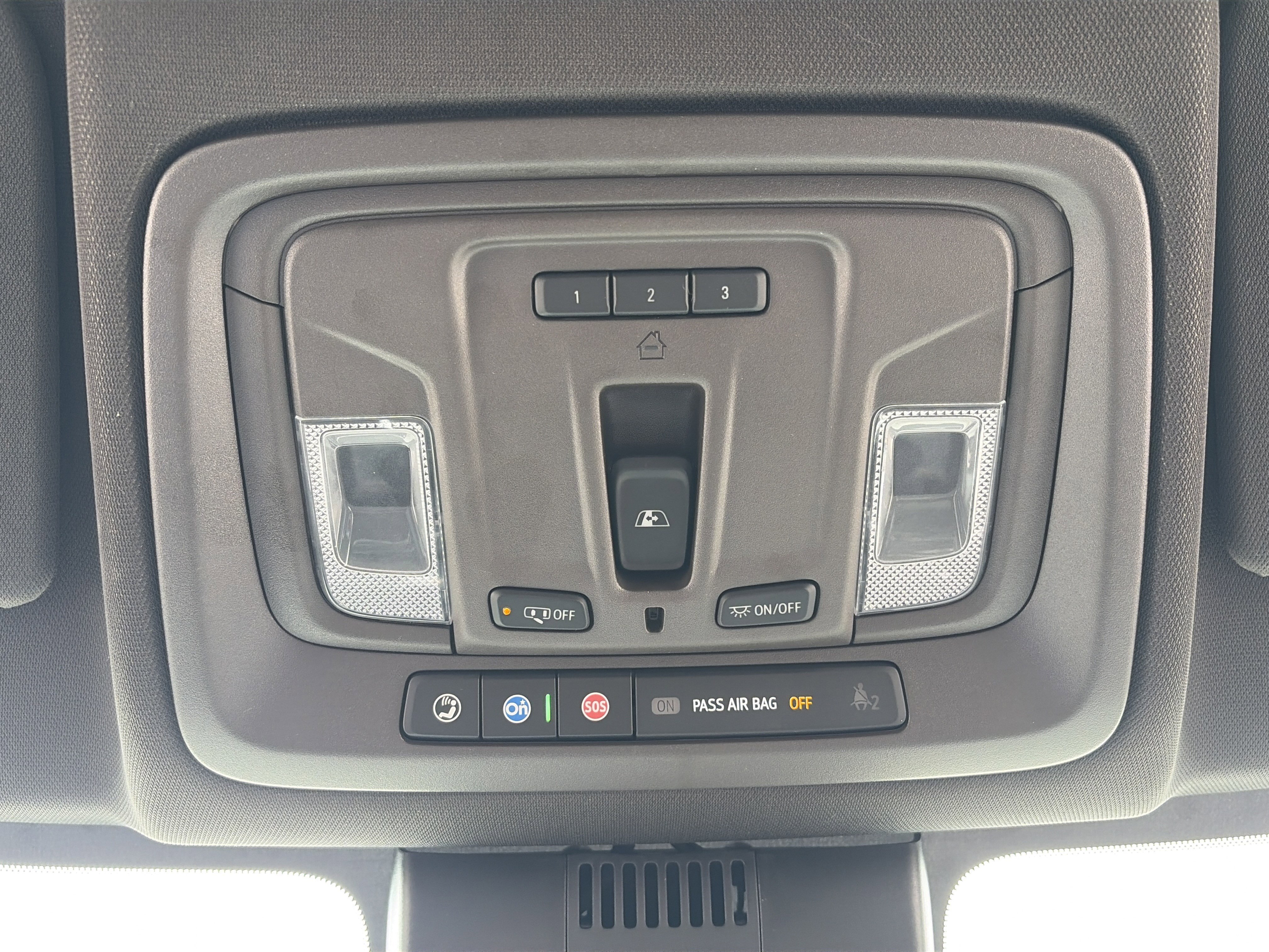 2024 GMC Sierra 1500 SLT - Photo 6