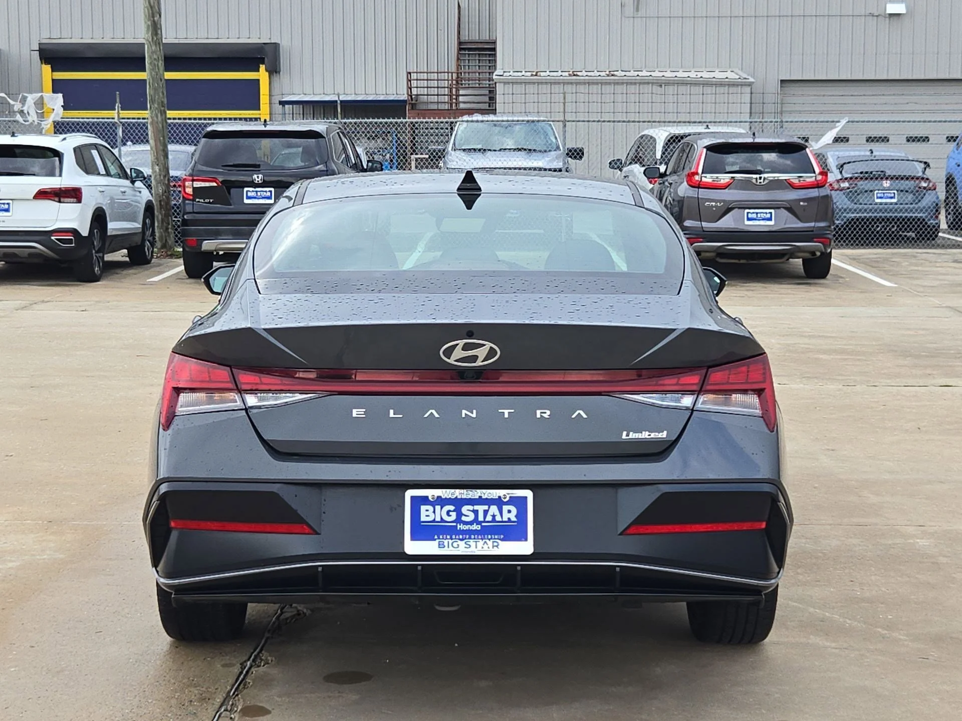 Used 2025 Ecotronic Gray Hyundai Limited image 4