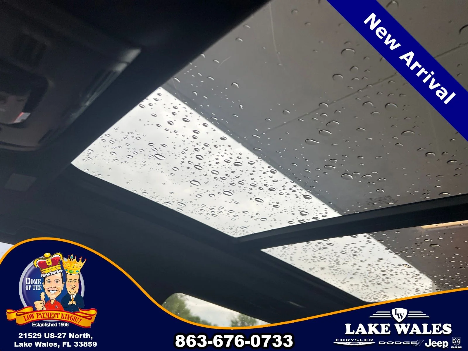 Used 2025 Black Cadillac Premium Luxury image 17