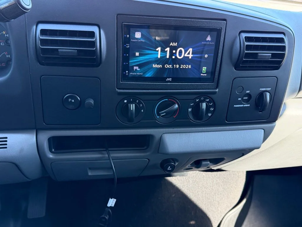 Used 2007  Ford XL image 25