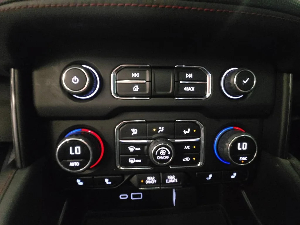 Used 2023 Summit White Chevrolet RST image 17