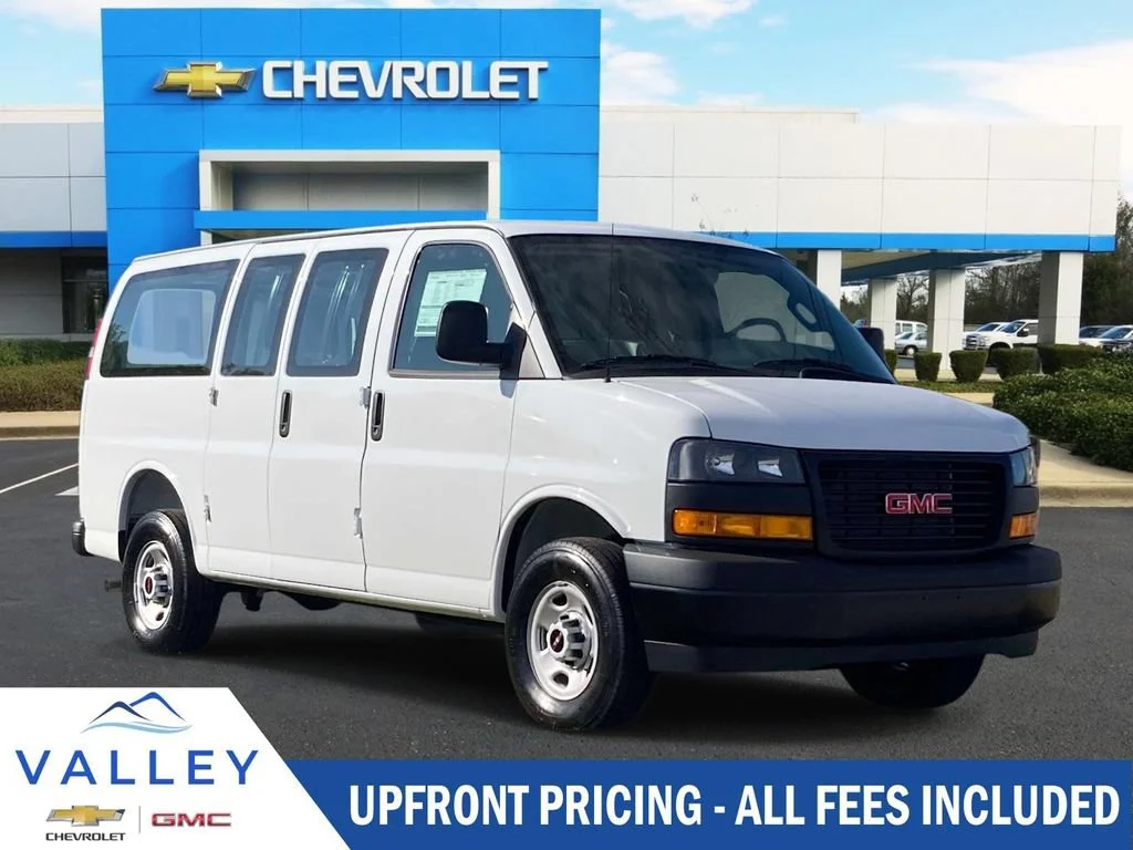 2026 GMC Savana 3500's photo