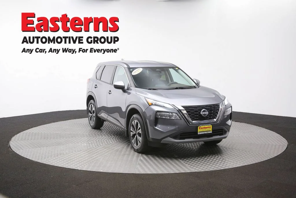 Used 2023 Gray Nissan SV image 51