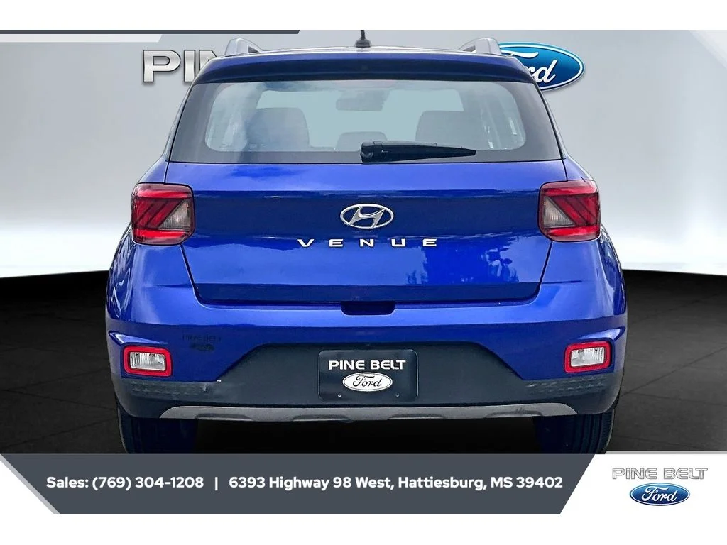 Used 2023 Intense Blue Hyundai SEL image 4