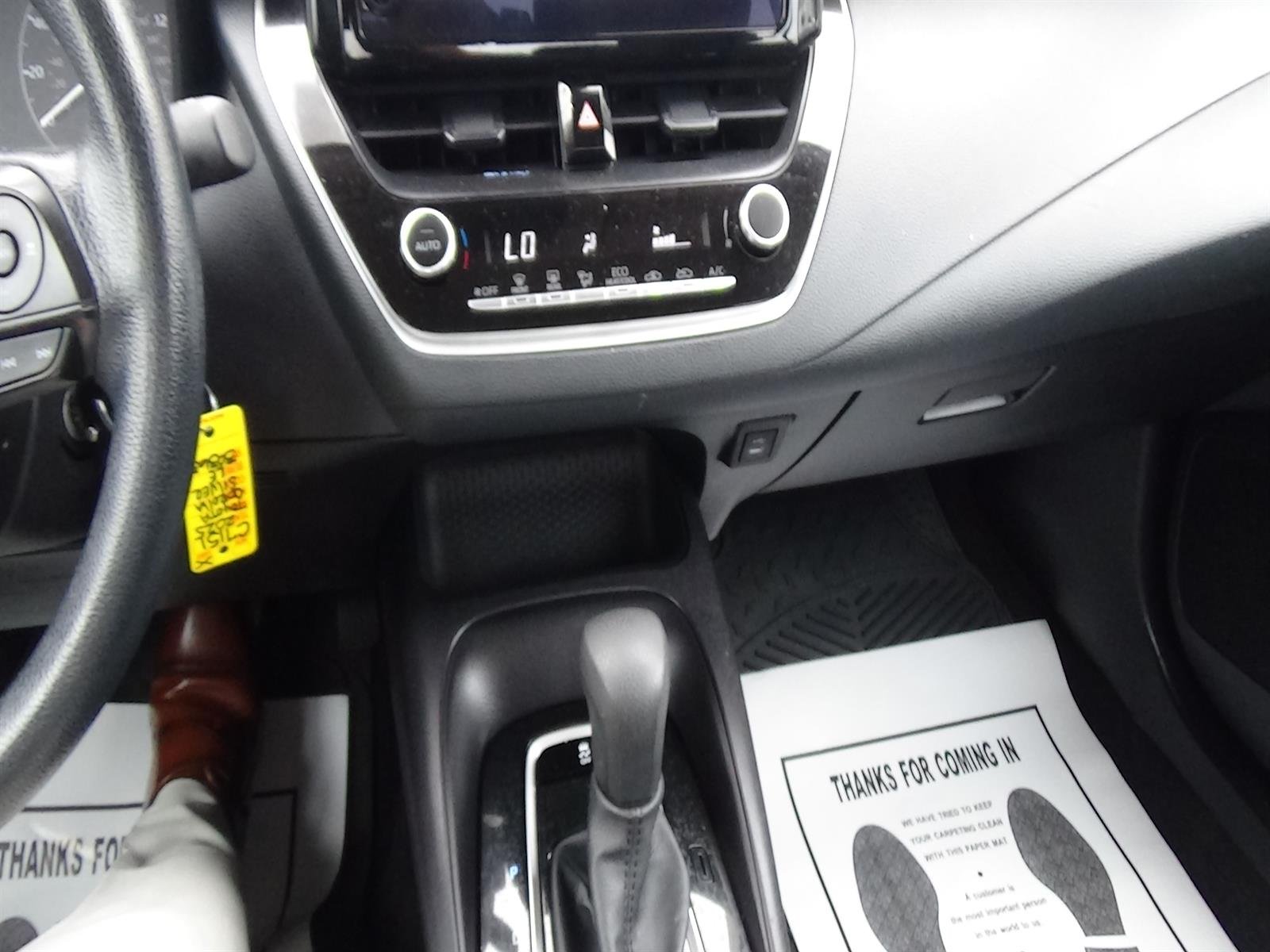 Used 2025 Classic Silver Metallic (1f7) Toyota LE image 20
