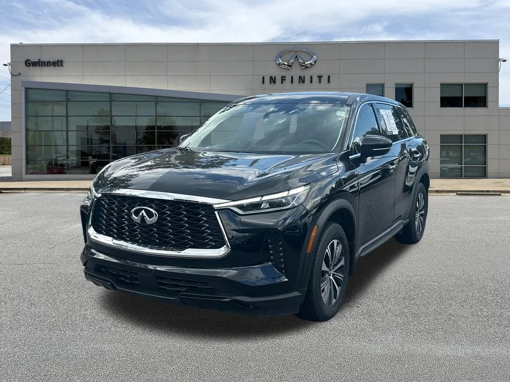 Used 2024 Black INFINITI PURE image 1