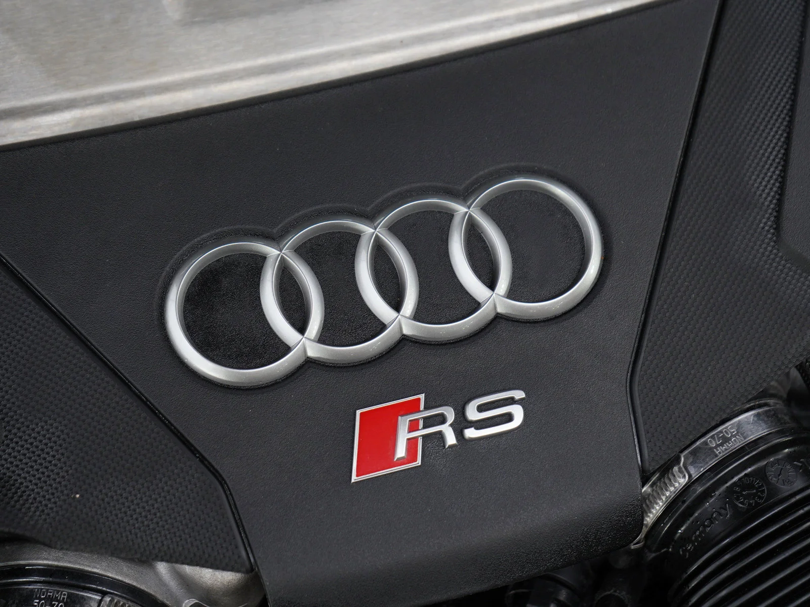 Used 2021 Mythos Black Metallic Audi 4.0 image 47