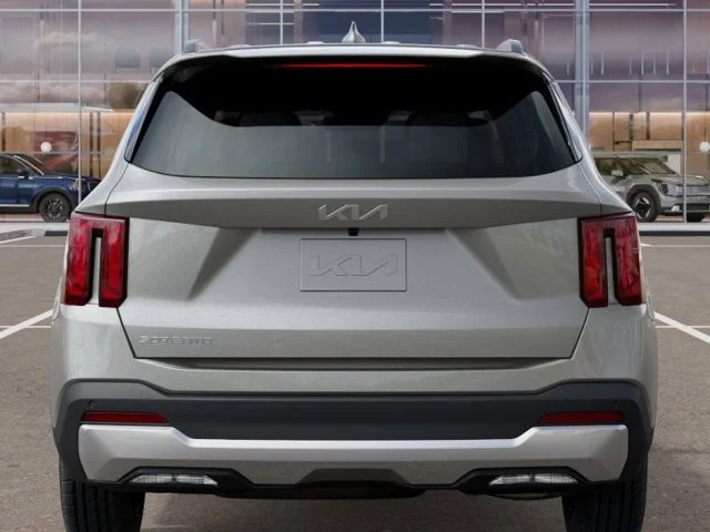 New 2026 Ivory Silver Kia S image 13