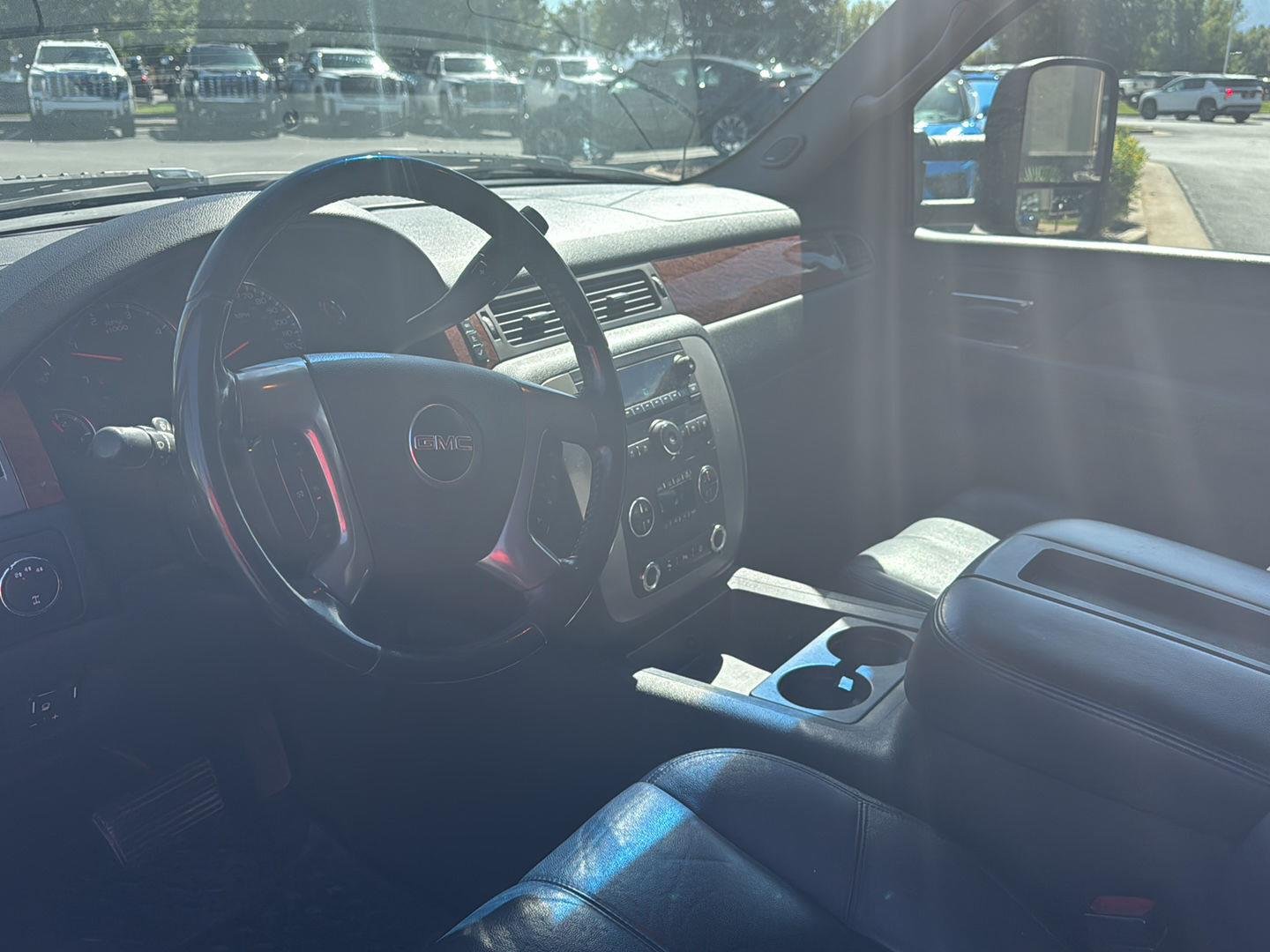 Used 2008 STEALTH GRAY METALLIC GMC SLT image 4