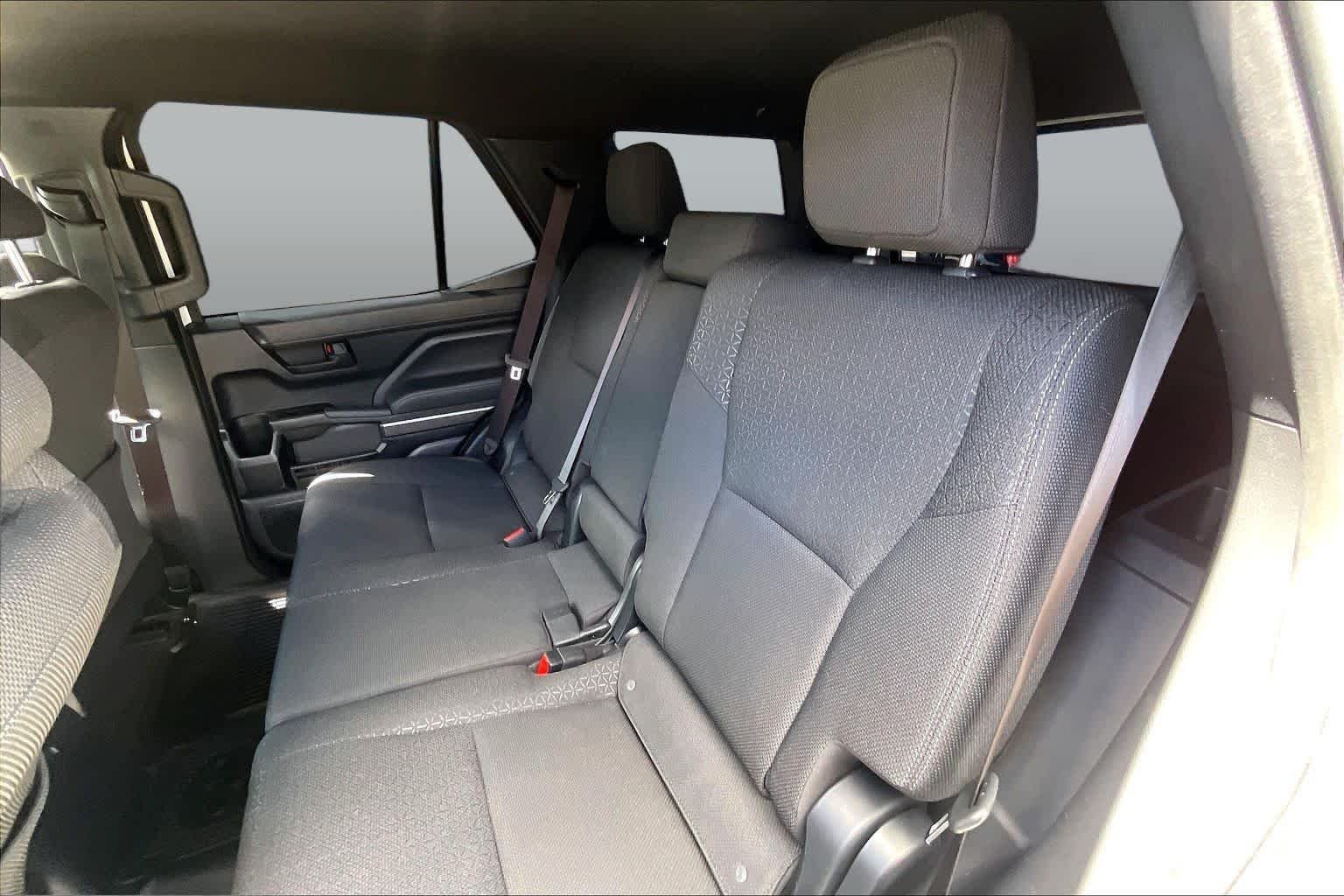 Used 2025 Ice Cap Toyota SR5 image 20