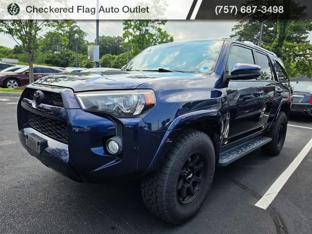 Used 2017 Nautical Blue Metallic Toyota SR5 image 1
