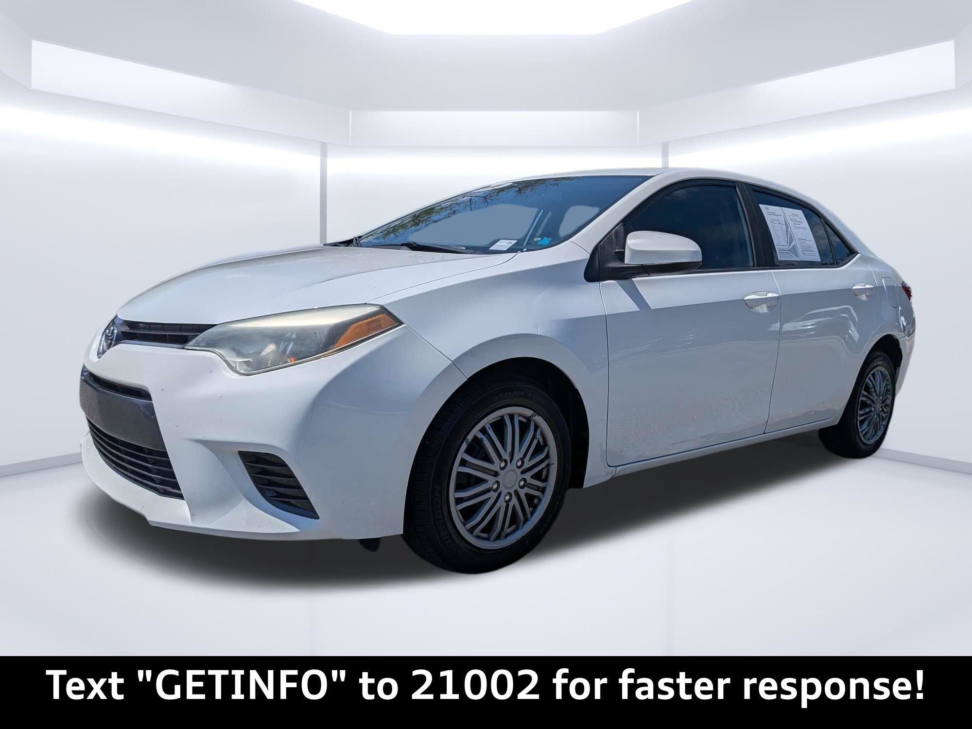 Used 2015 White Toyota LE image 8