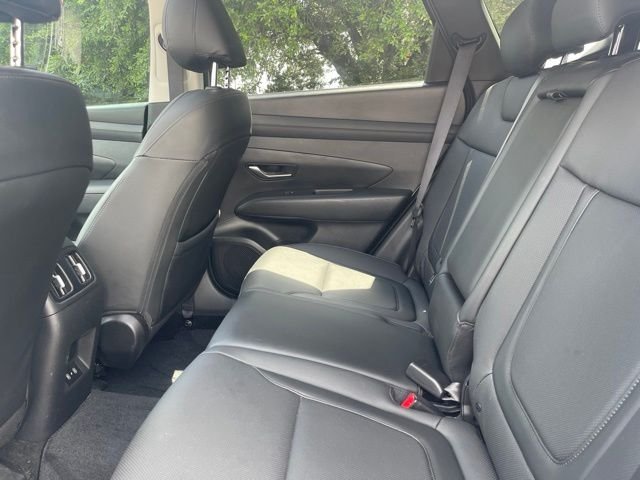 Used 2025 Silver Hyundai SEL Convenience image 13