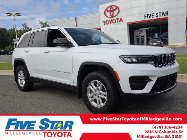 2025 Jeep Grand Cherokee Laredo