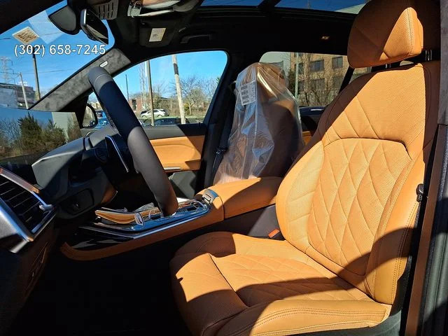 Used 2026 Carbon Black Metallic BMW xDrive40i image 12