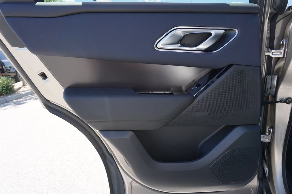2026 Land Rover Range Rover Velar Dynamic SE - Photo 28