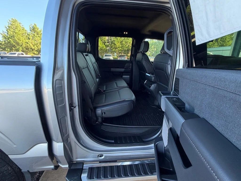 New 2026 Silver Metallic Ford Lariat image 10