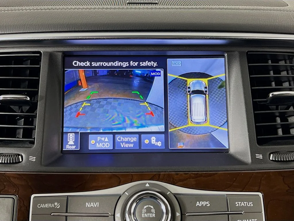 Used 2019 Black INFINITI LUXE image 14