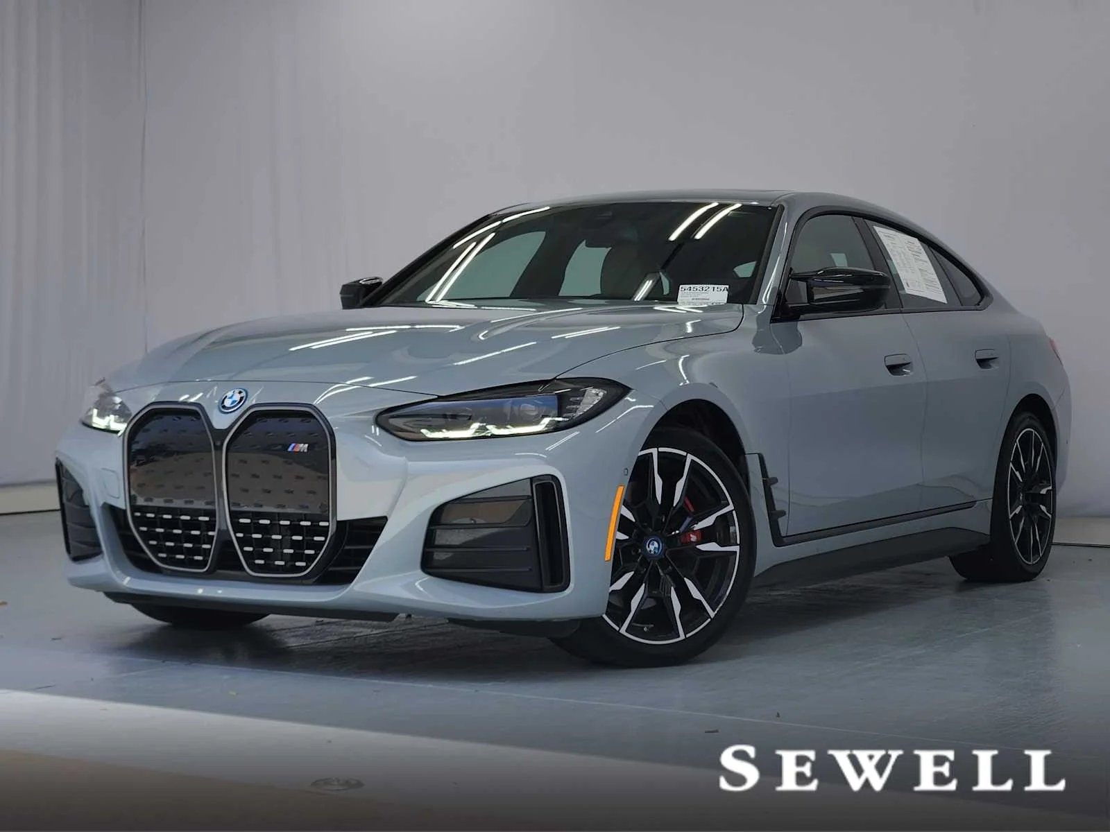 2024 BMW i4 M50's photo