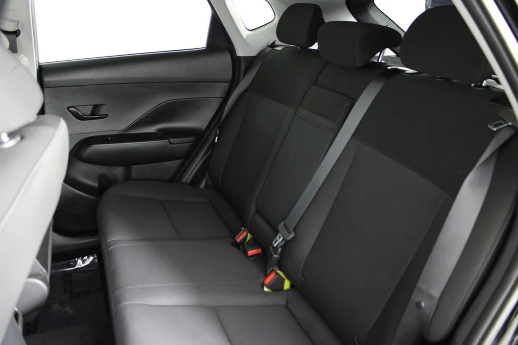 Used 2026 Black Hyundai SEL Sport image 21