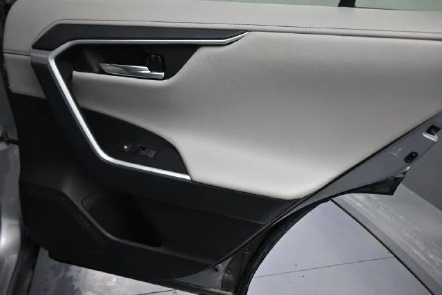 Used 2021 Silver Toyota Limited image 15