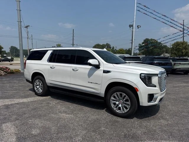 2024 GMC Yukon XL Denali - Photo 18